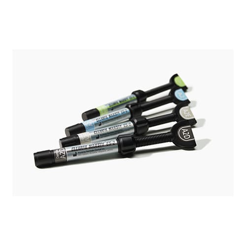 Clearfil Majesty ES2 jeringa W