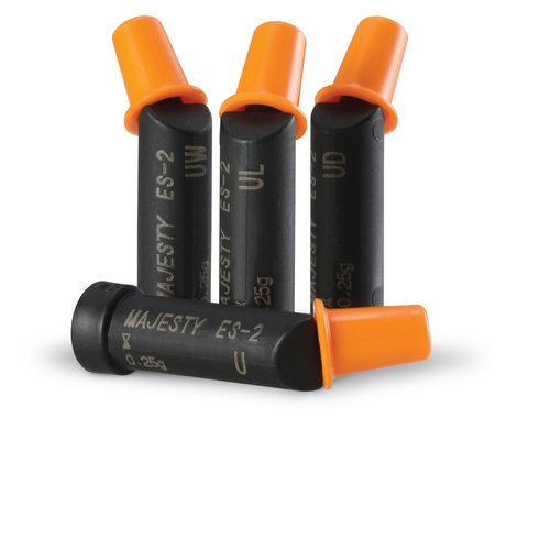 Clearfil Majesty ES2 Universal cavifil UW